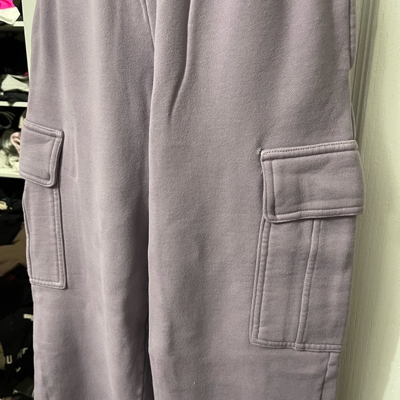 TNA fleece cargo sweat pants - Picture 3 of 7